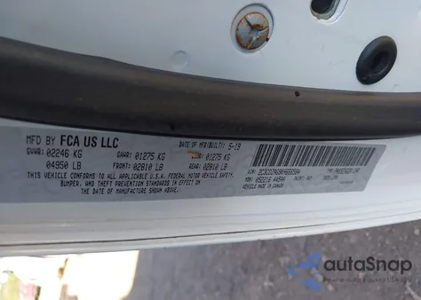 2019 Dodge Challenger Sxt z USA, uszkodzony, nr VIN 2C3CDZAG9KH666584